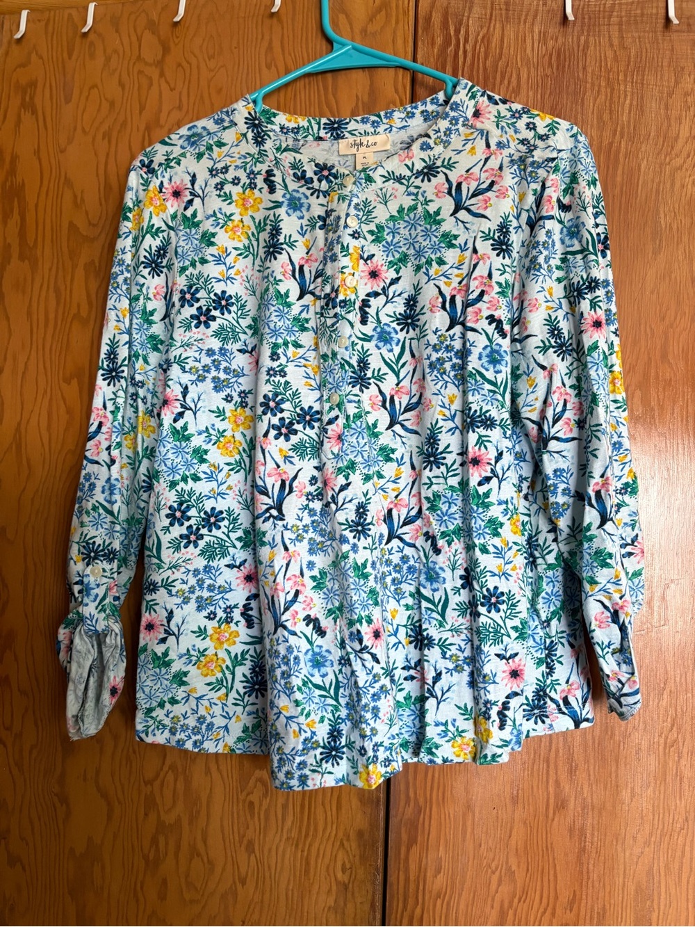 Style & Co. Light Blue Floral Button-Front Blouse